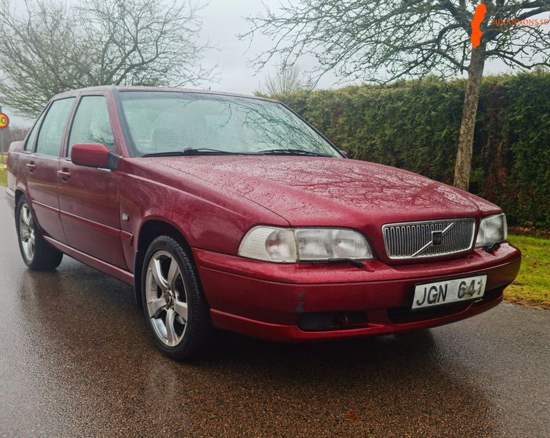 volvo-s70-nybesiktad