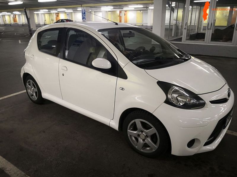 toyota-aygo-10-vvt-i-lift-ac-bluetooth-nyservad-besskatt-14