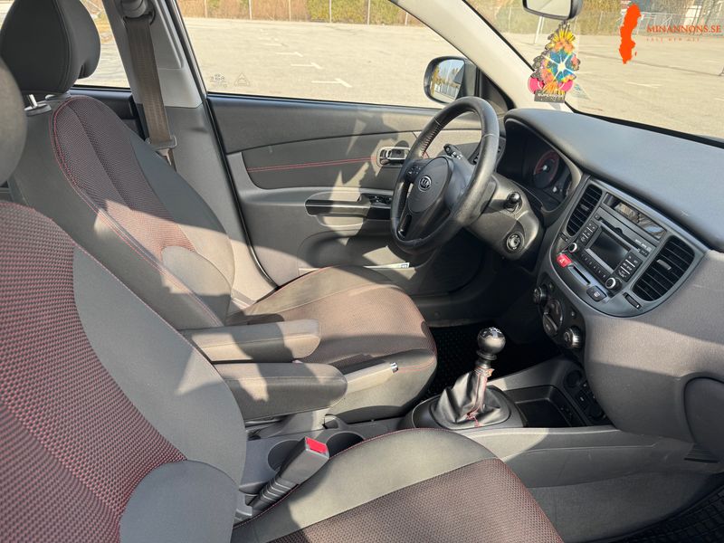 kia-rio-14-sport-nybesiktad