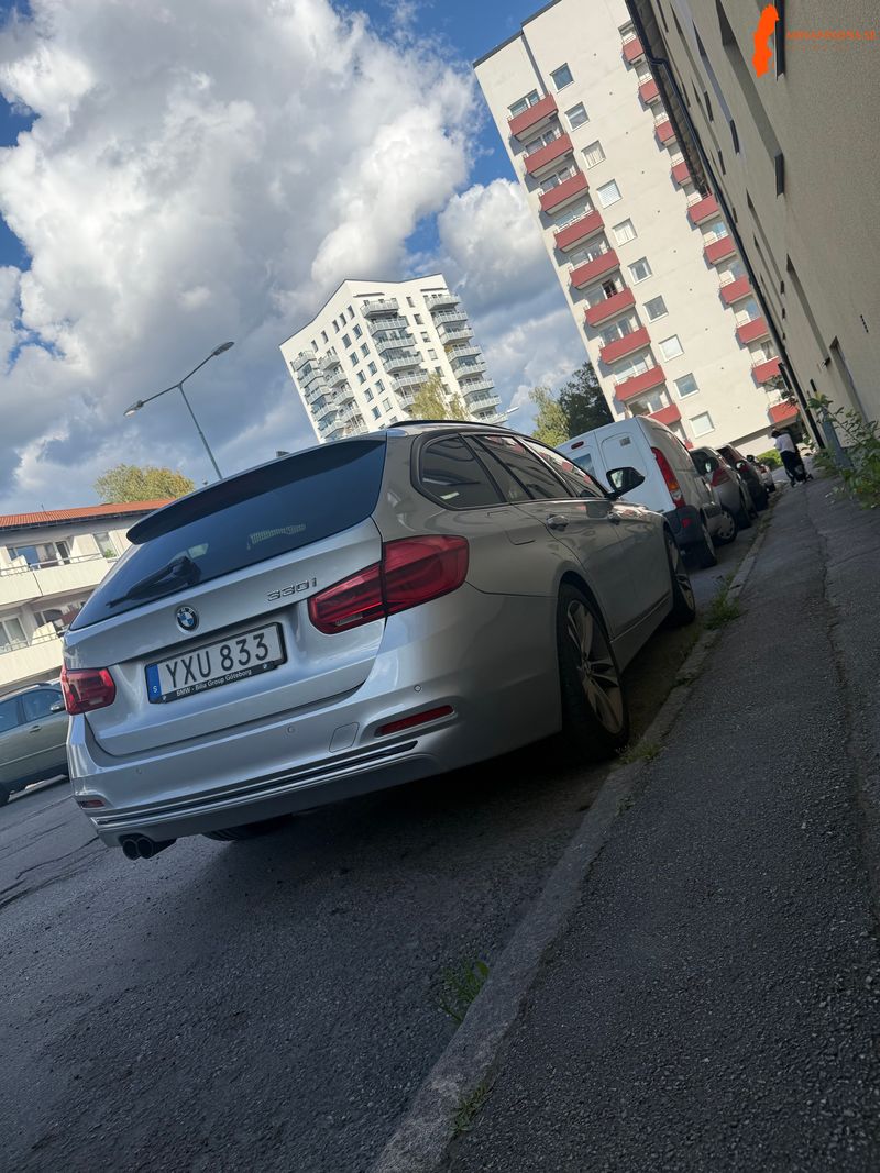 bmw-330i-330i