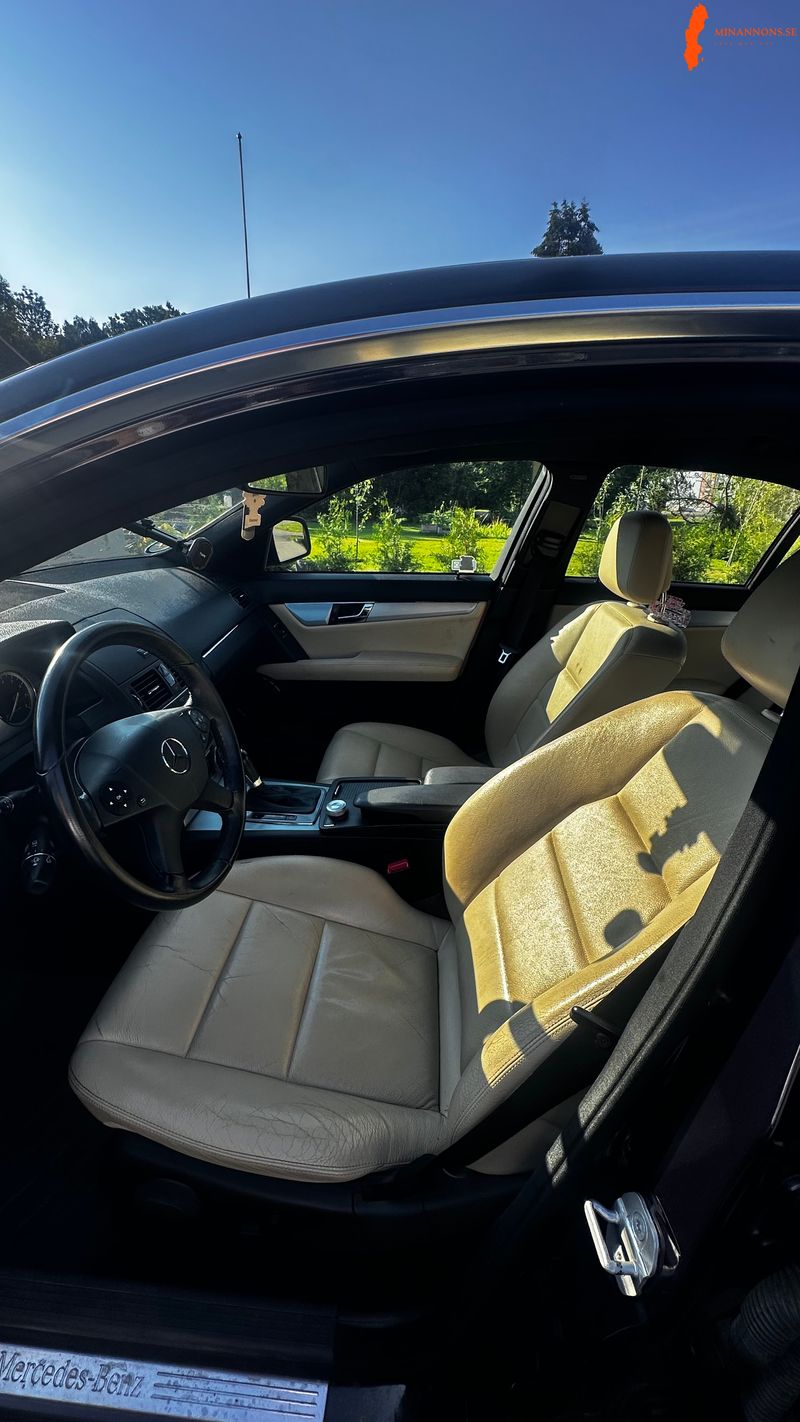 mercedes-benz-mercedes-benz-c-180-komp-180-cgi-blueefficiency-rwd
