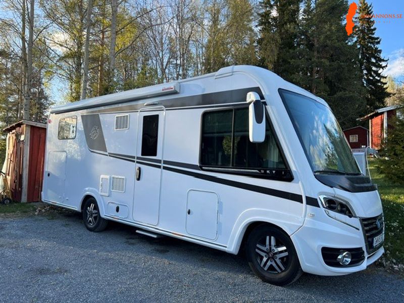 KNAUS SKY I 700 LEG