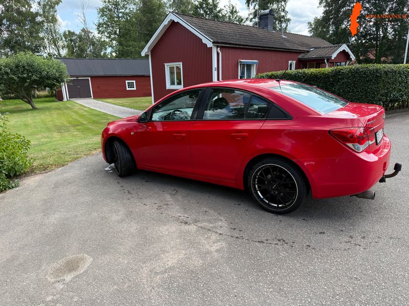 chevrolet-cruze-20-td-fwd