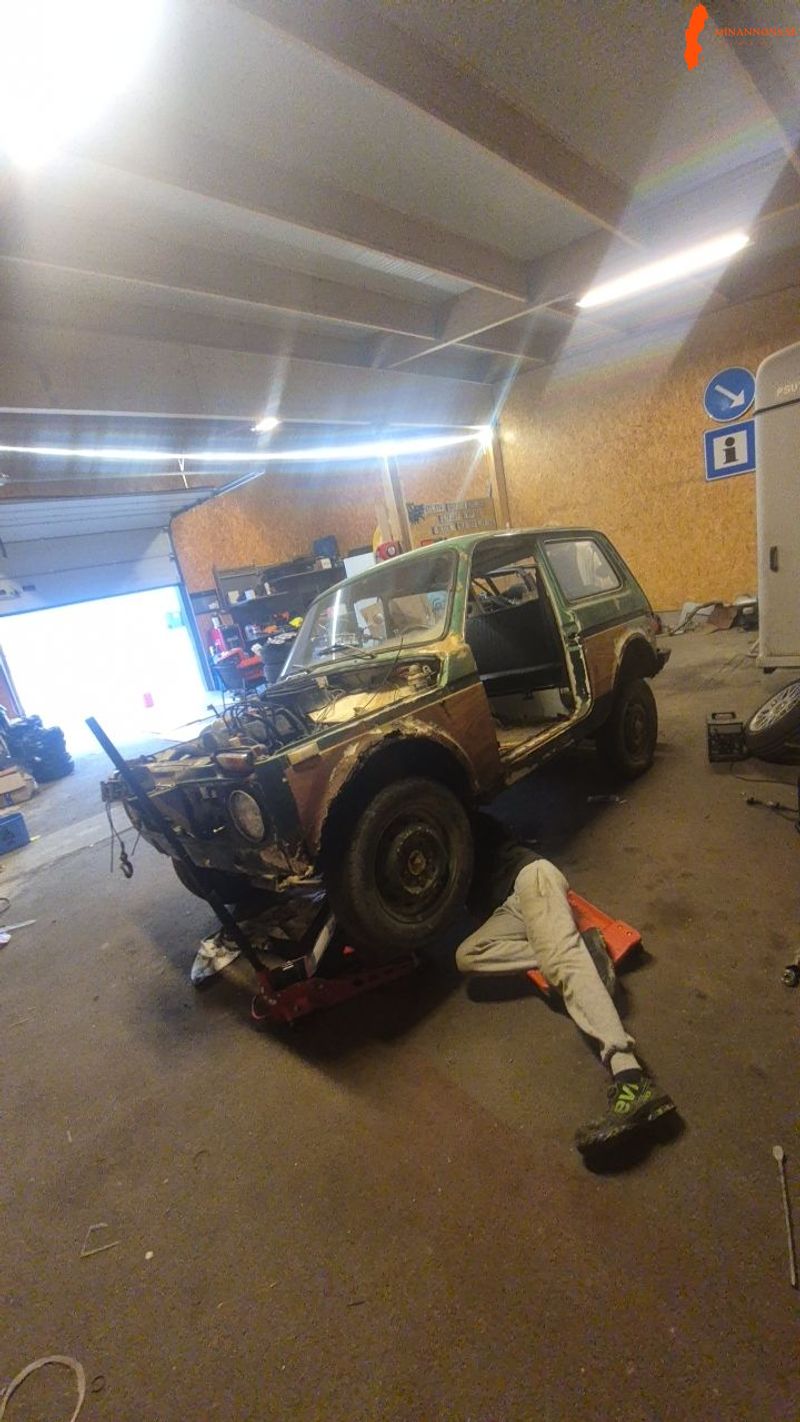 lada-lada-niva-2121-16-m5