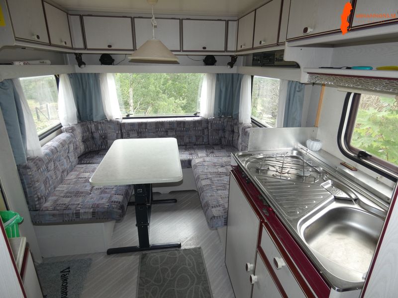 riktig-barnkammarvagn-knaus-sudwind-540-91-1290kg