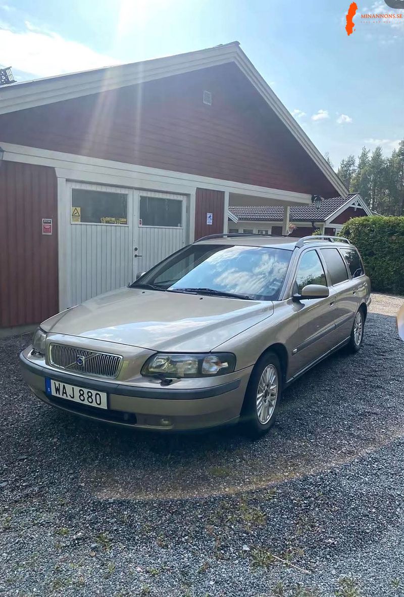 volvo-v70-2004