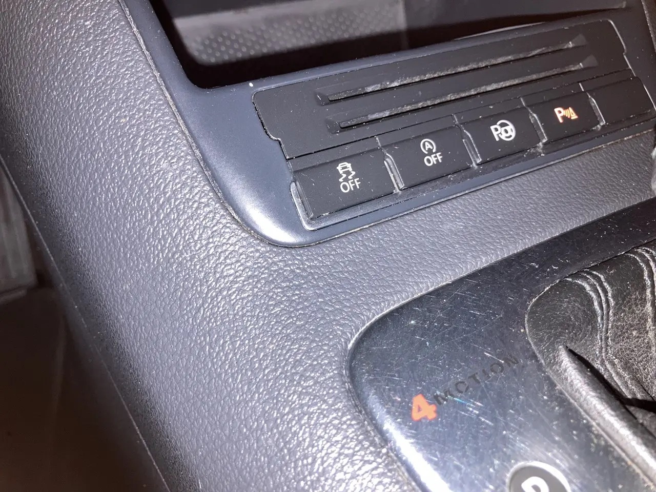 volkswagen-tiguan-20-tdi-dpf-bmt-4motion-dsg-sekventiell