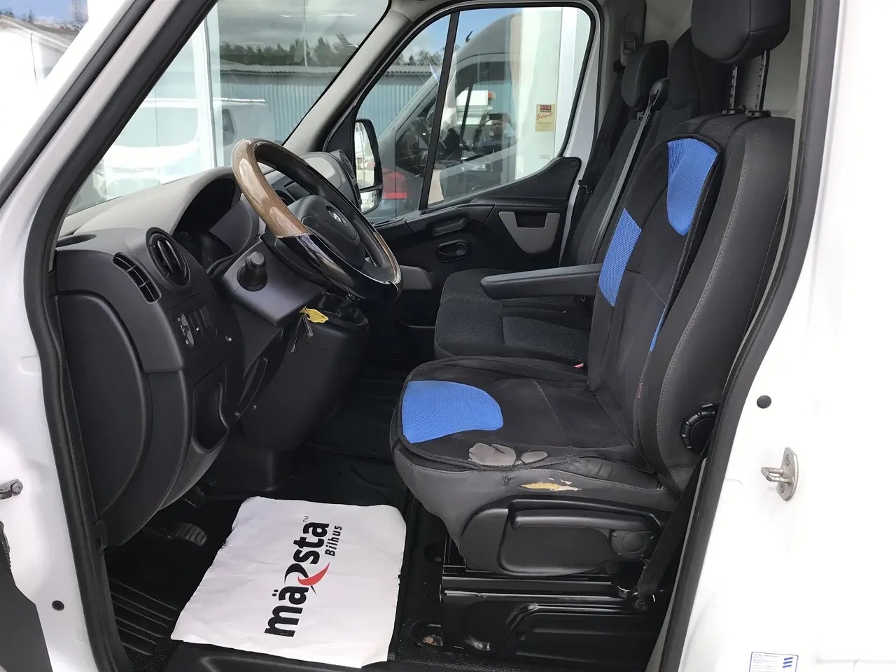 opel-movano-van-35t-23-cdti