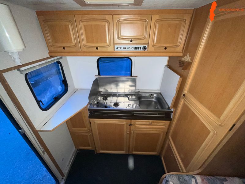 adria-unica-c-502-lh-langbaddbesiktigadfortaltmarkis1996