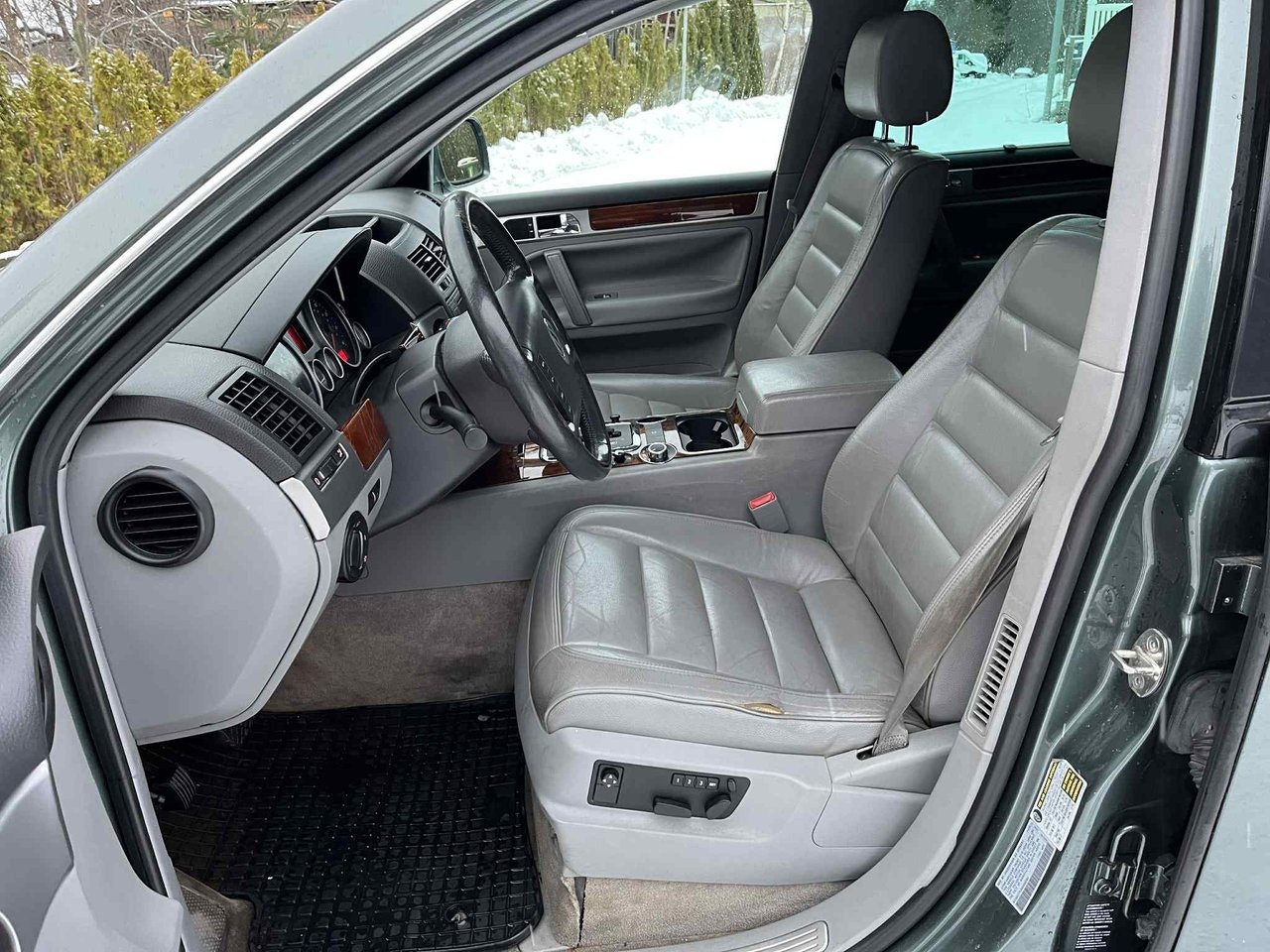 volkswagen-touareg-na-32-v6-4xmotion-tiptronic