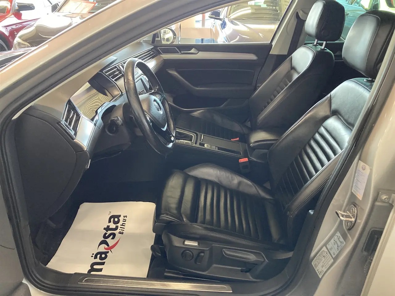 volkswagen-passat-sportscombi-20-tdi-dpf-scr-bmt-4motion-dsg-sekventiell