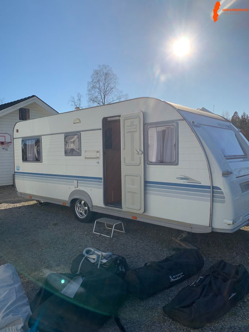 adria-classica-563-uk-barnkammarvagn
