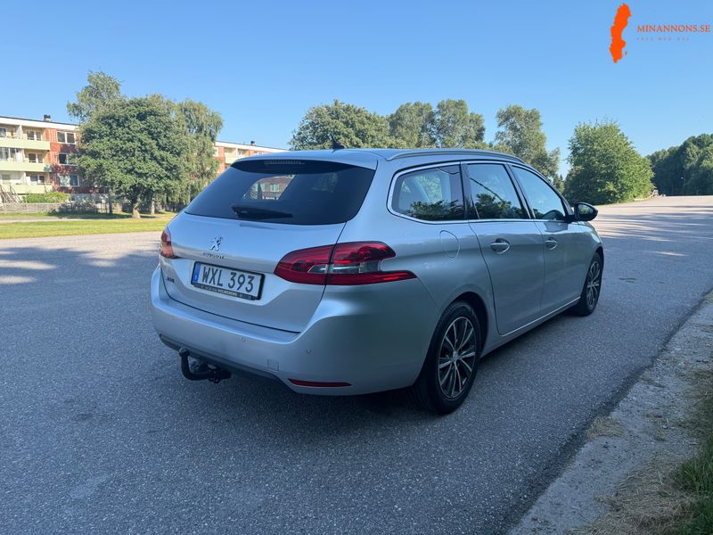 peugeot-308-12t-sw-panorama