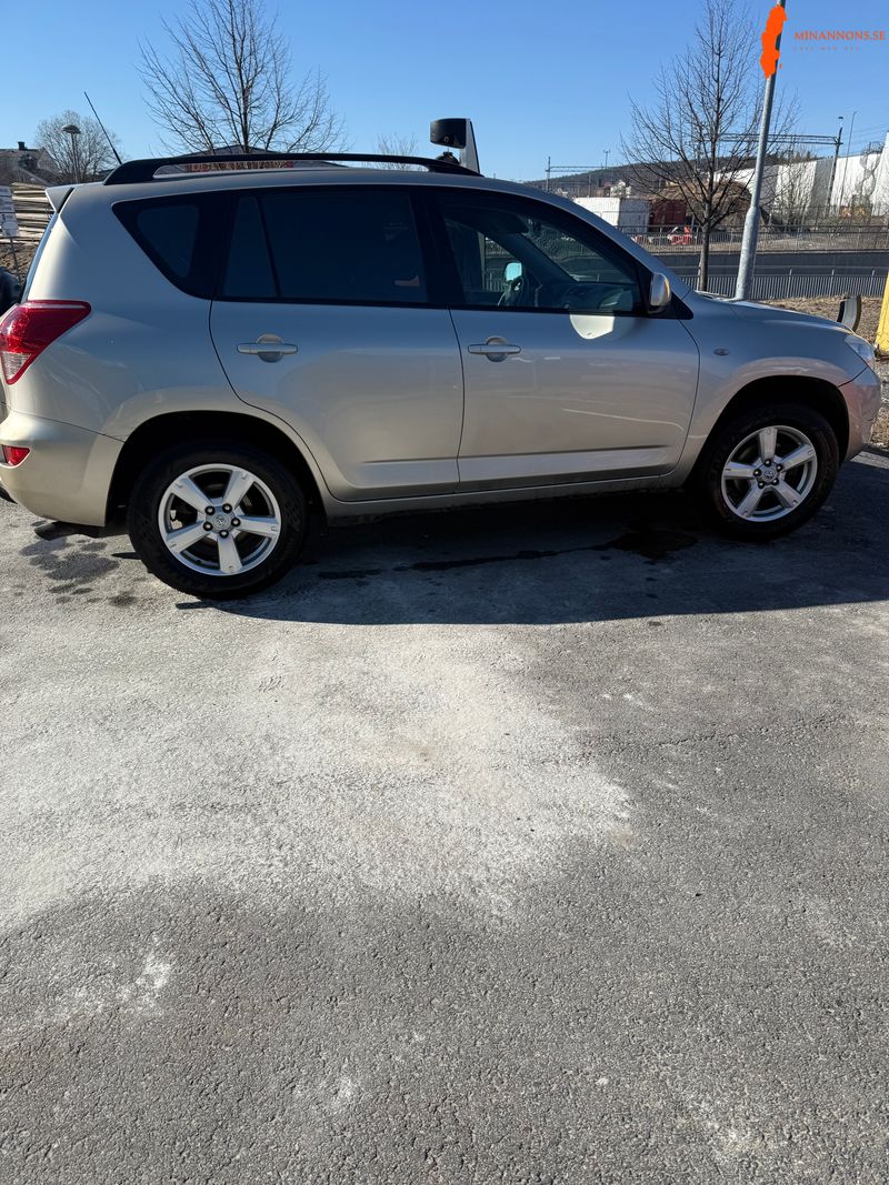 toyota-rav4