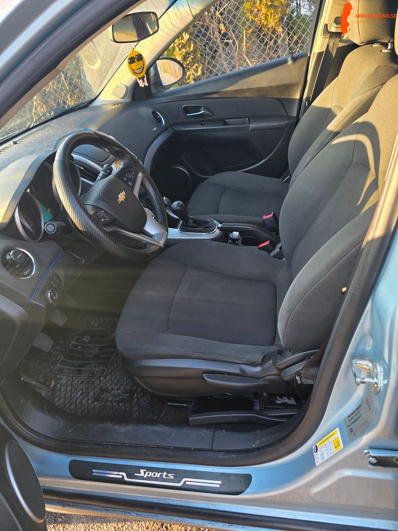 chevrolet-cruze-17-diesel-2013r