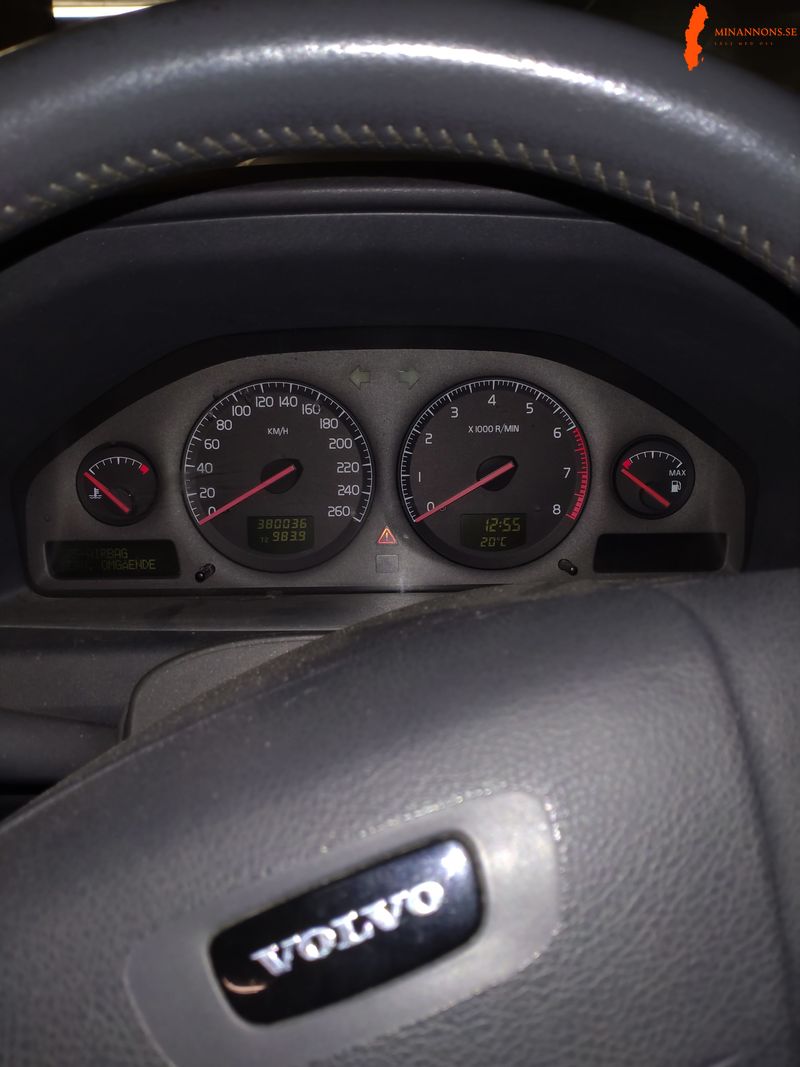 volvo-volvo-s-v70-24-20v-fwd