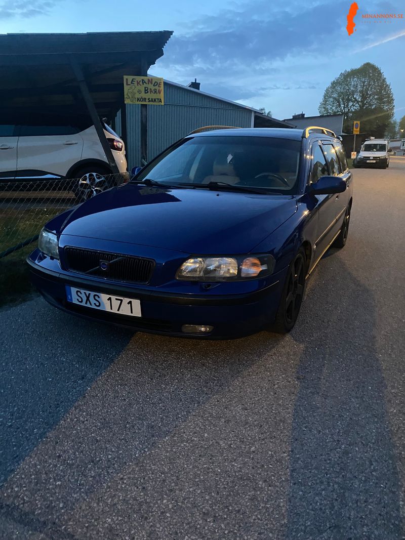 volvo-v70-24t-automat
