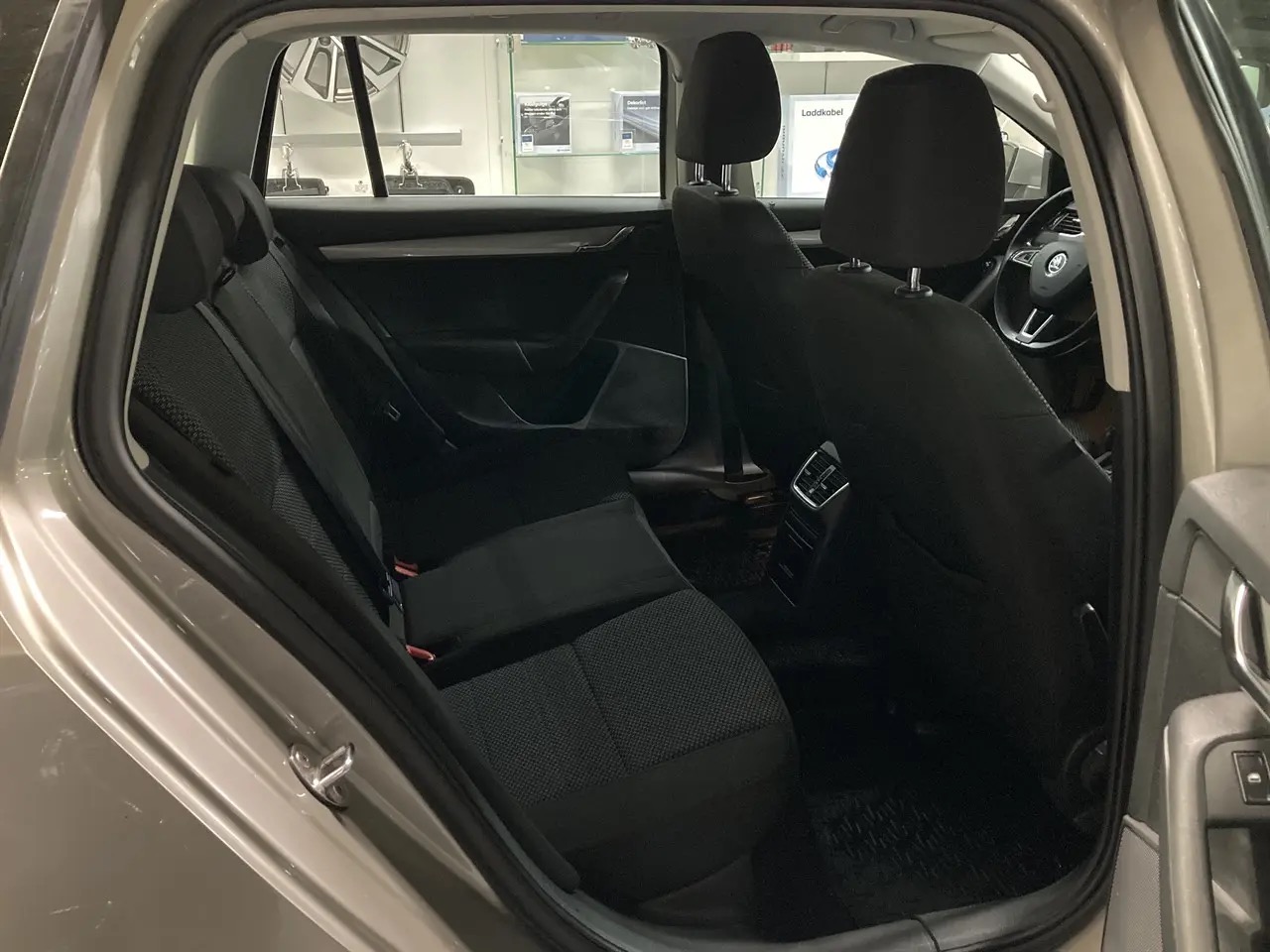 skoda-octavia-kombi-14-tsi-dsg-sekventiell