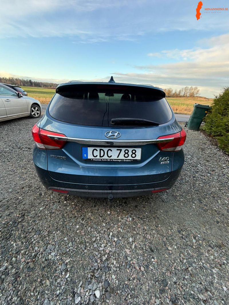 hyundai-i40cw-17-crdi-automatisk-136hk-2014