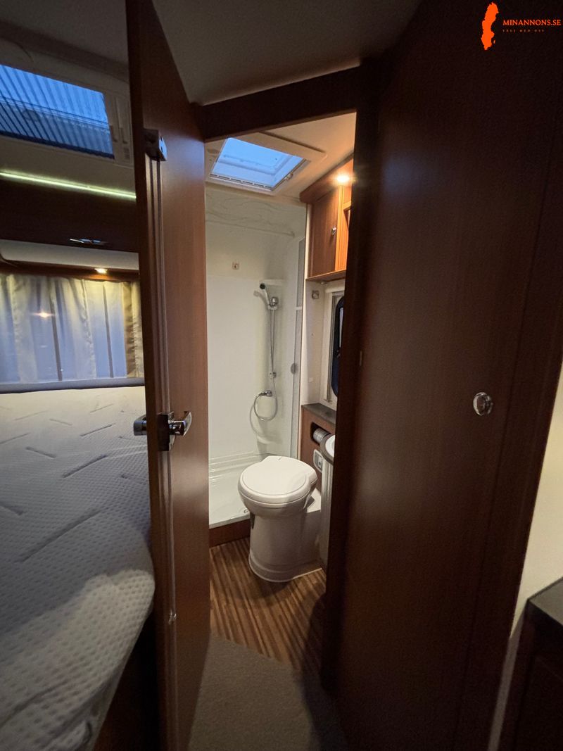 adria-s-650-sf-sport-2012