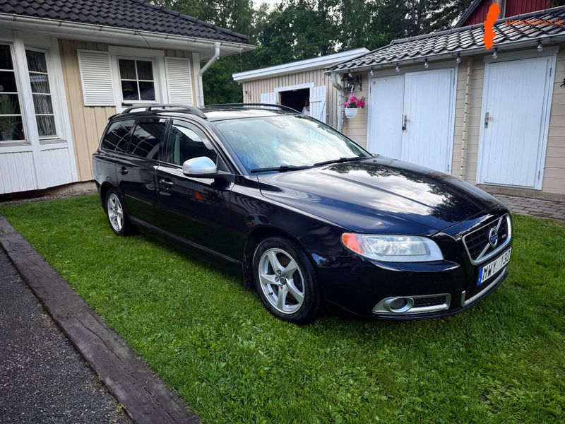 volvo-v70-ii-d3-r-design