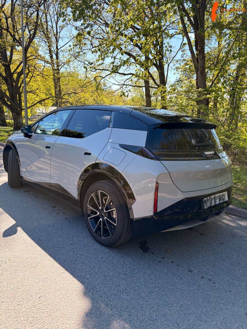 zeekr-x-690-kwh-rwd