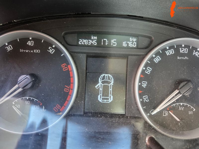 skoda-fabia-kombi-2008