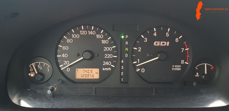 mitsubishi-mitsubishi-carisma-hb-18-gdi-fwd