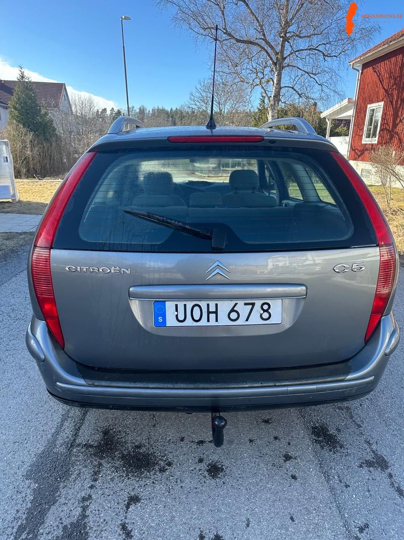 citroen-c5-wagon-20-nybesiktad