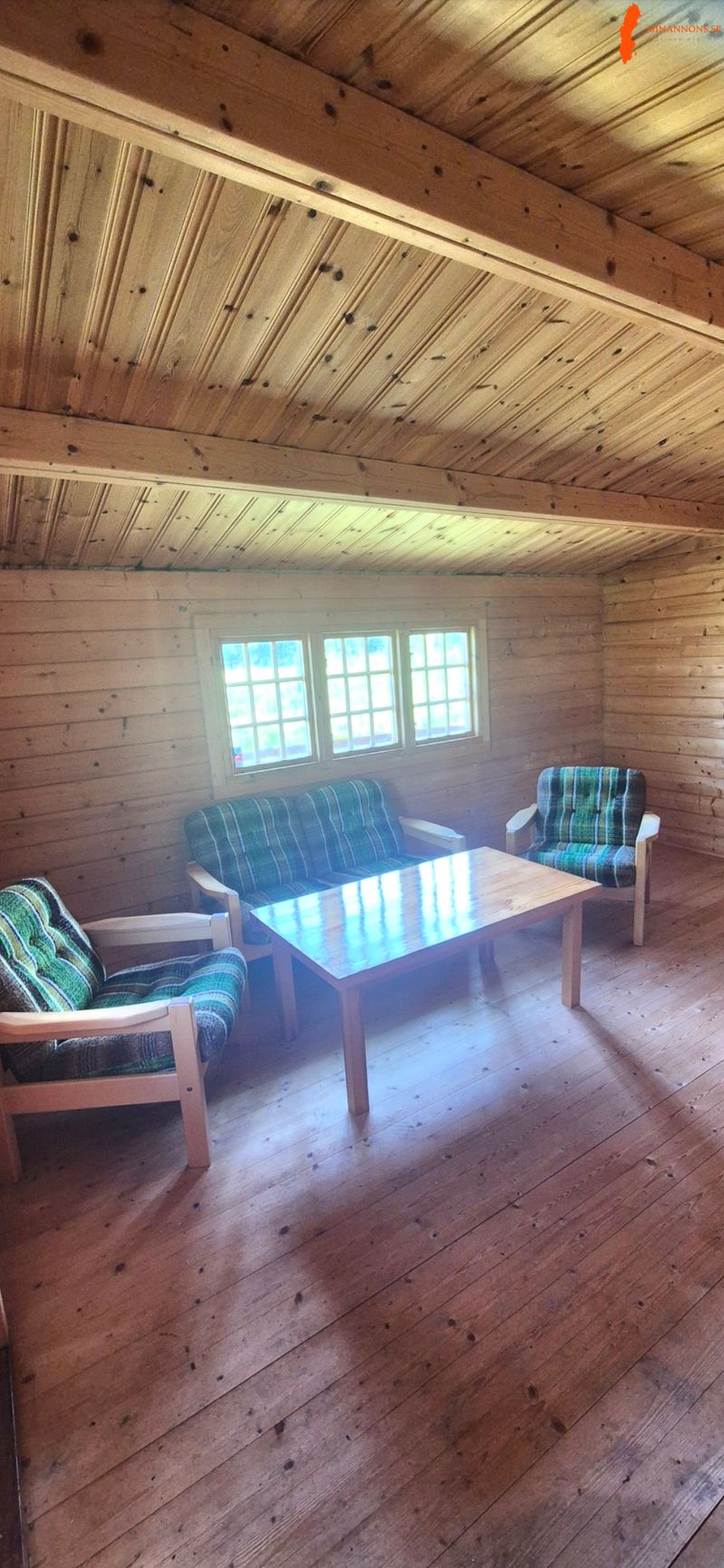 charmig-enplansvilla-med-stor-verkstad-carport-stuga-i-koppom
