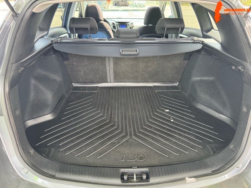 hyundai-i30-16-crdi-panoramatak