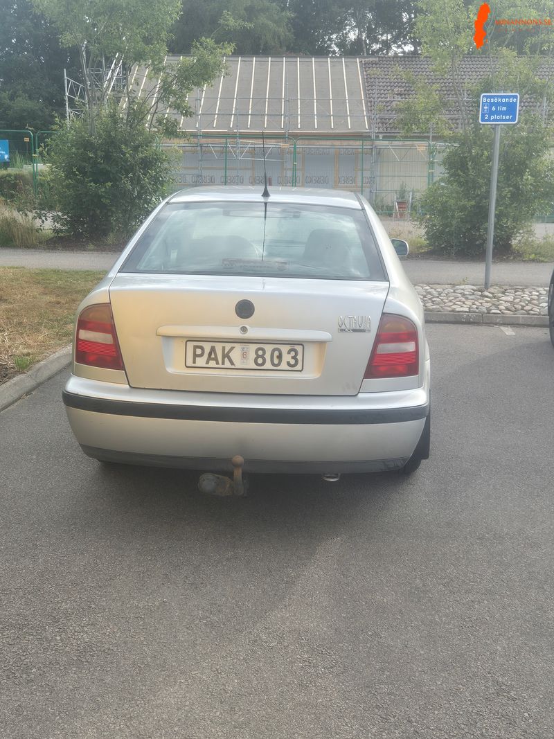 skoda-skoda-octavia-glxi-16-16-8v