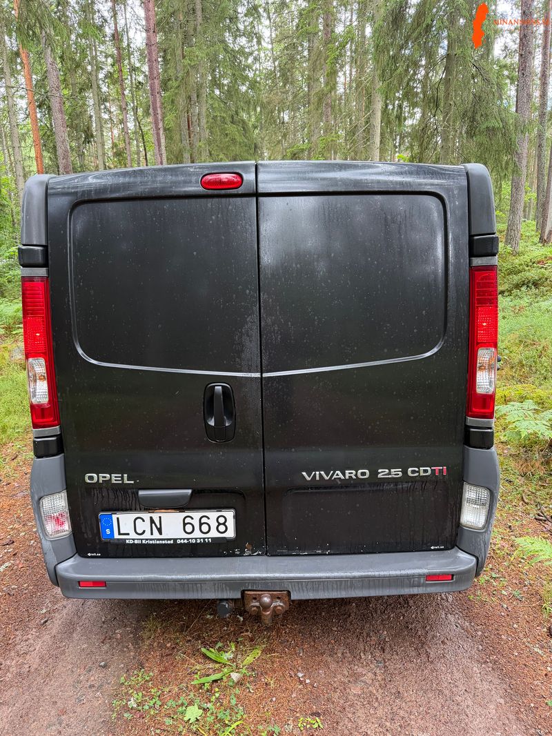 opel-vivaro-25dcti