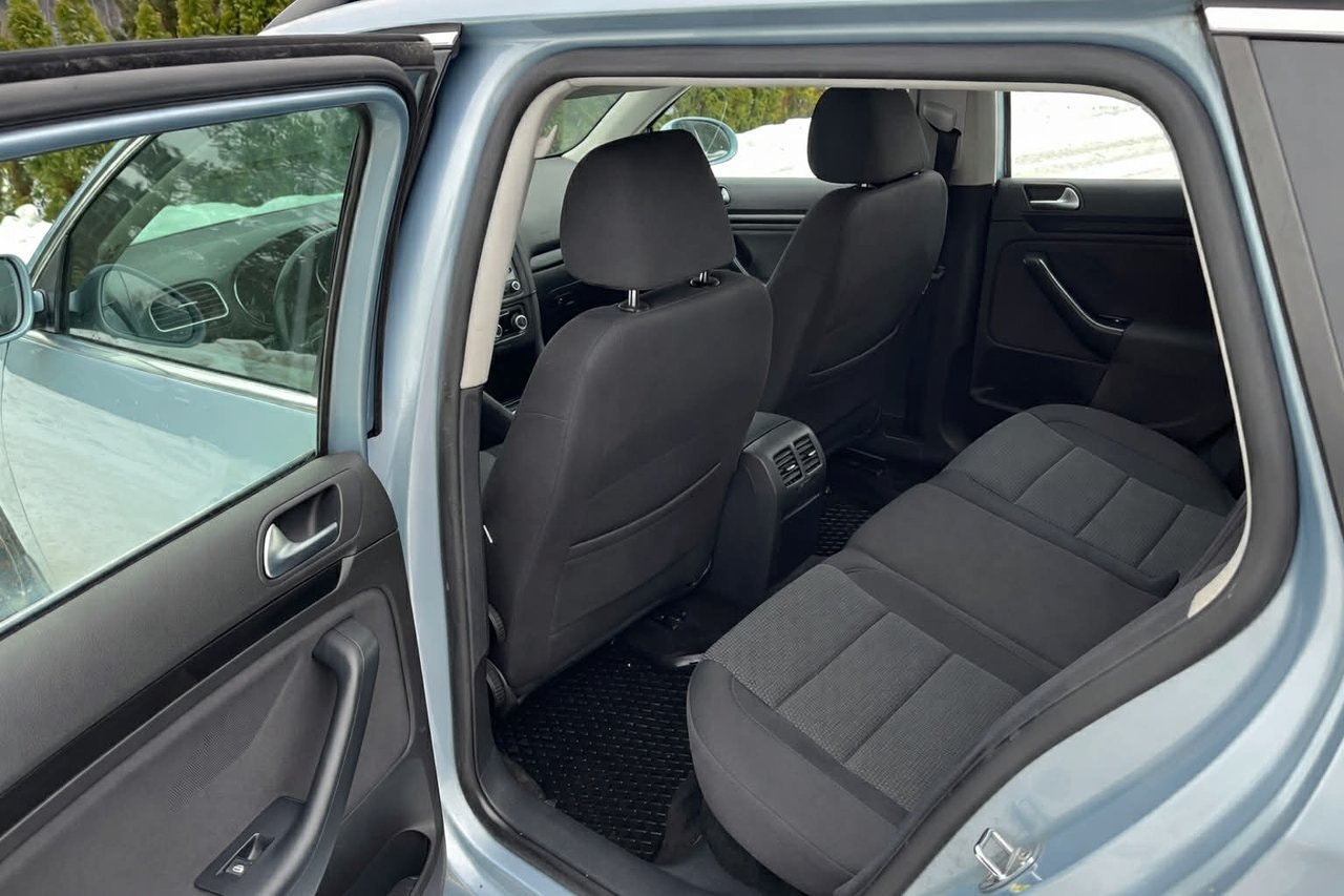 volkswagen-golf-variant-16-multifuel