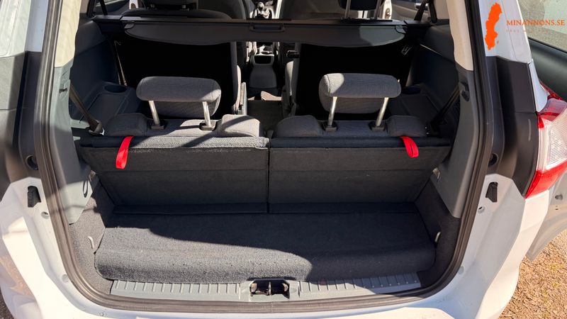 ford-grand-c-max-ecoboost-10-2013