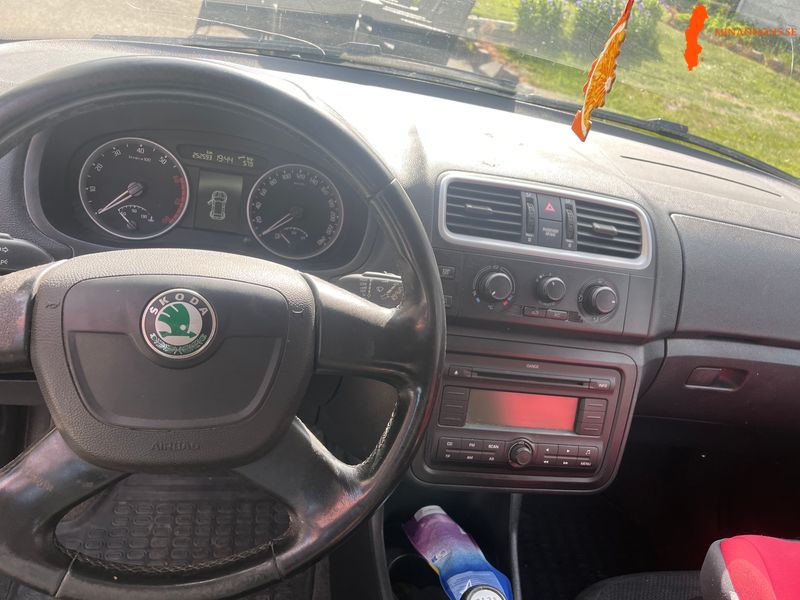 skoda-fabia-16-16v