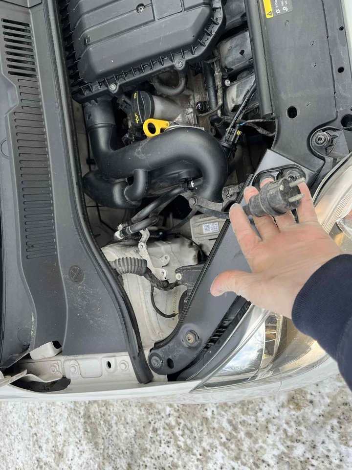 volkswagen-up-5-dorrar-10-mpi