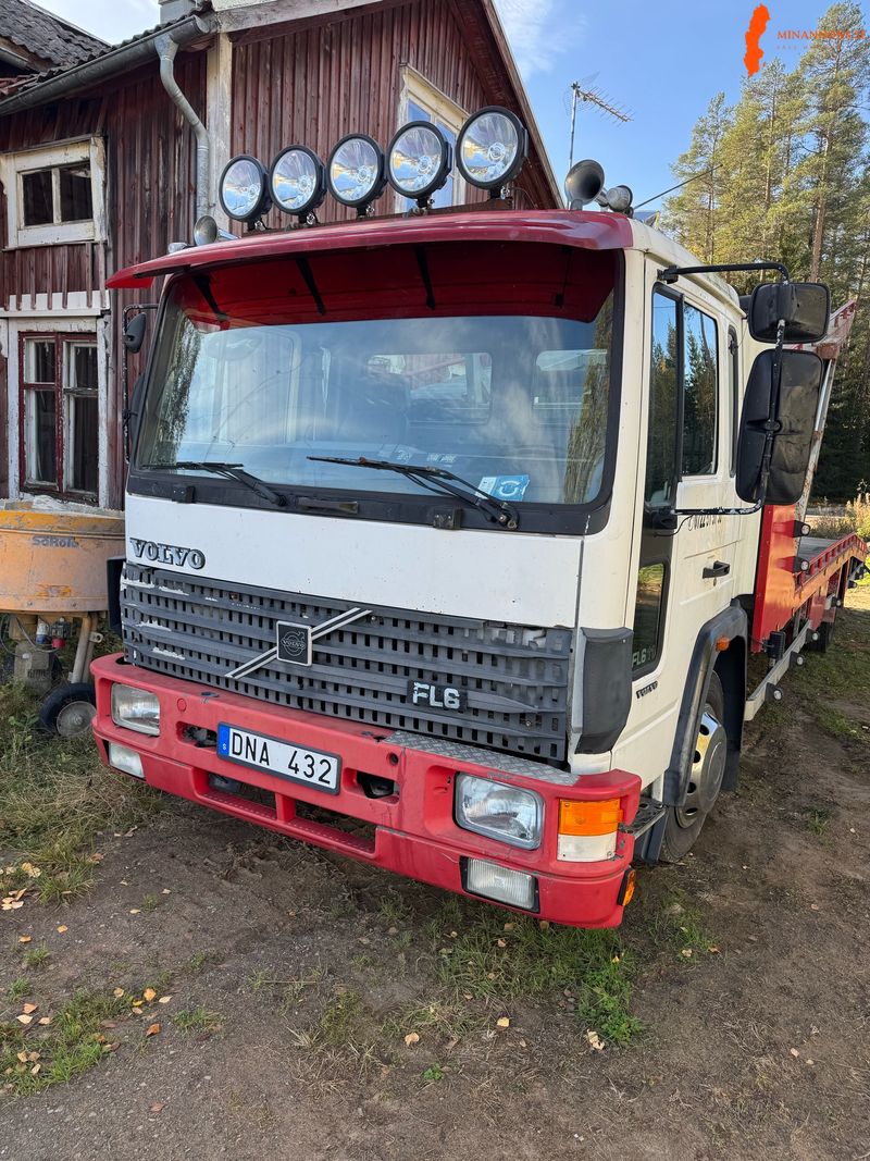 volvo-fl6-veteranbil-biltransporter