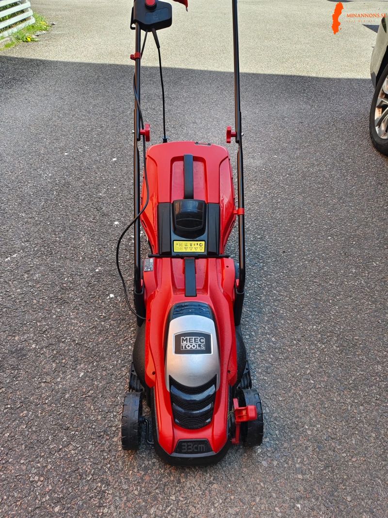 power-lawn-mower-mec-tools-anvand-bara-en-sommar-mycket-bra-jattenytt