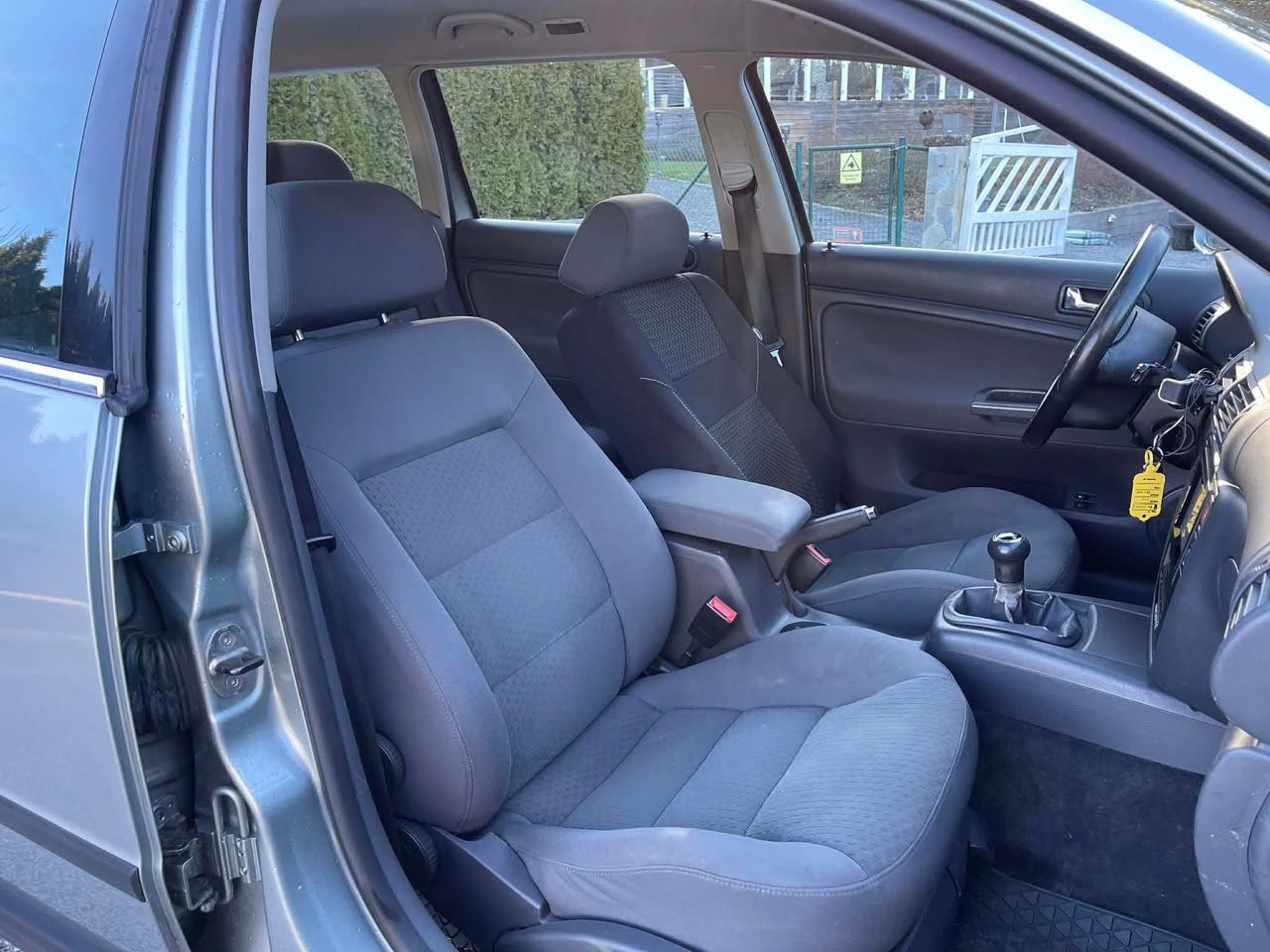 volkswagen-passat-variant-18-t