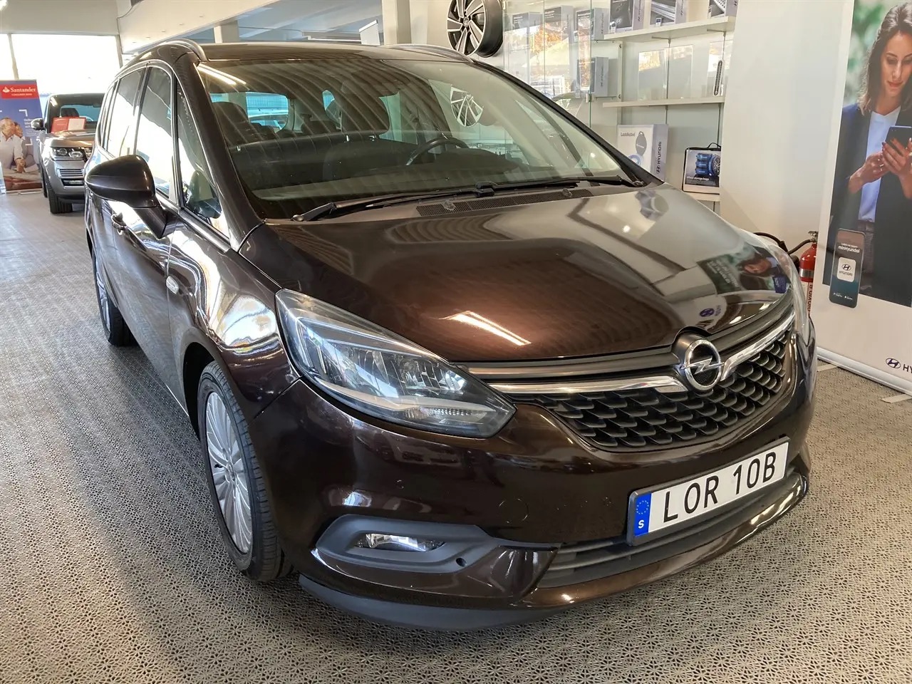 opel-zafira-tourer-20-cdti
