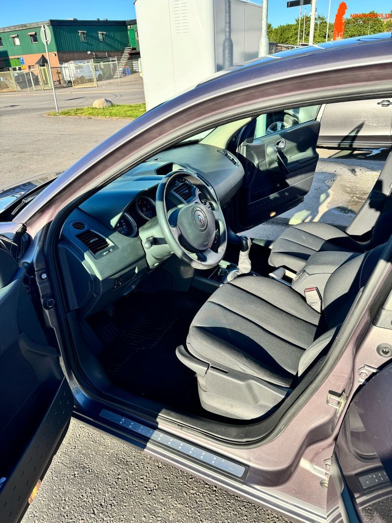 renault-renault-m-megane-16-16v