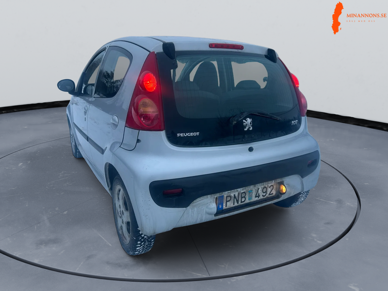 peugeot-107-nybesiktad-till-2027-02-28