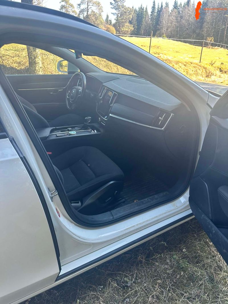 volvo-v90-d4-awd