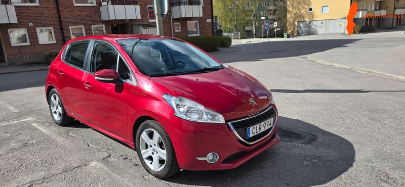 peugeot-208-5-dorrar-12-vti-82-manuell-82hk-2014