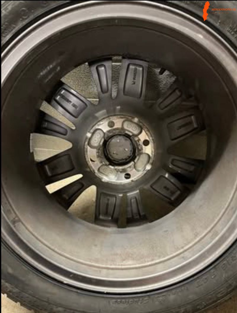 4-hjul-vinterdack-till-peugeot-208