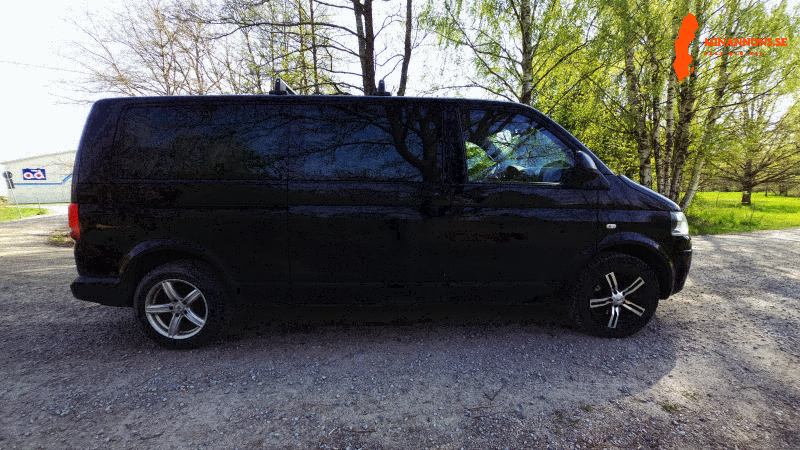 volkswagen-multivan-20-tdi-dsg-sekventiell-180hk-2013