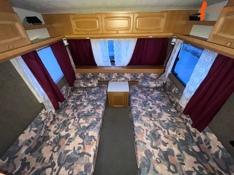 adria-unica-c-502-lh-langbaddbesiktigadfortaltmarkis1996