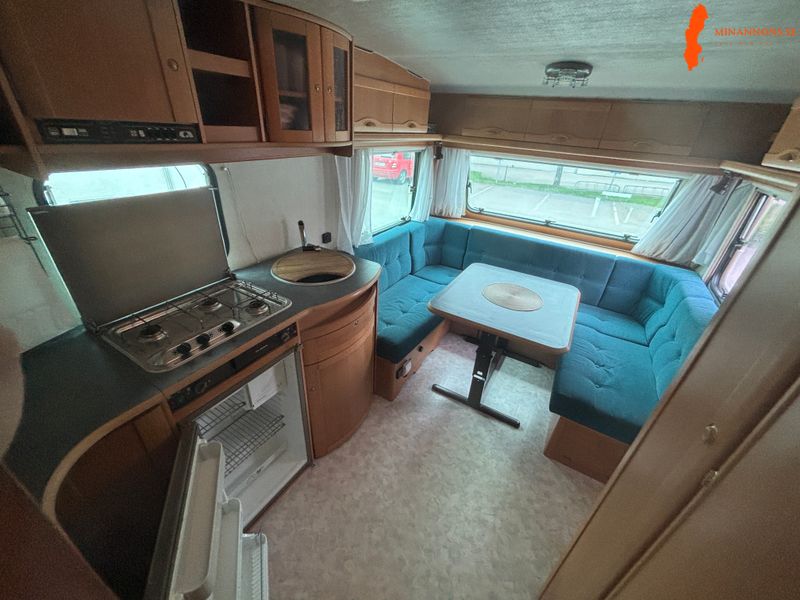 adria-uncia-b-502up-nybesiktigad1999fortaltmarkisdusch