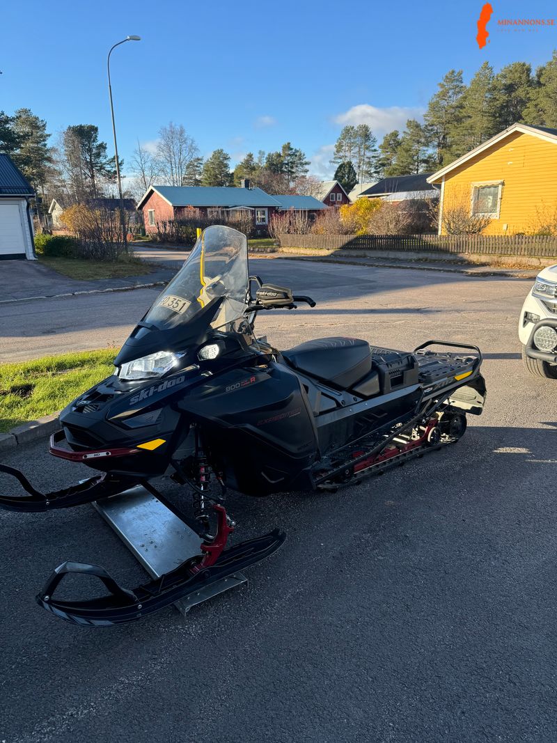 ski-doo-expedition-xtreme-900-turbo-r